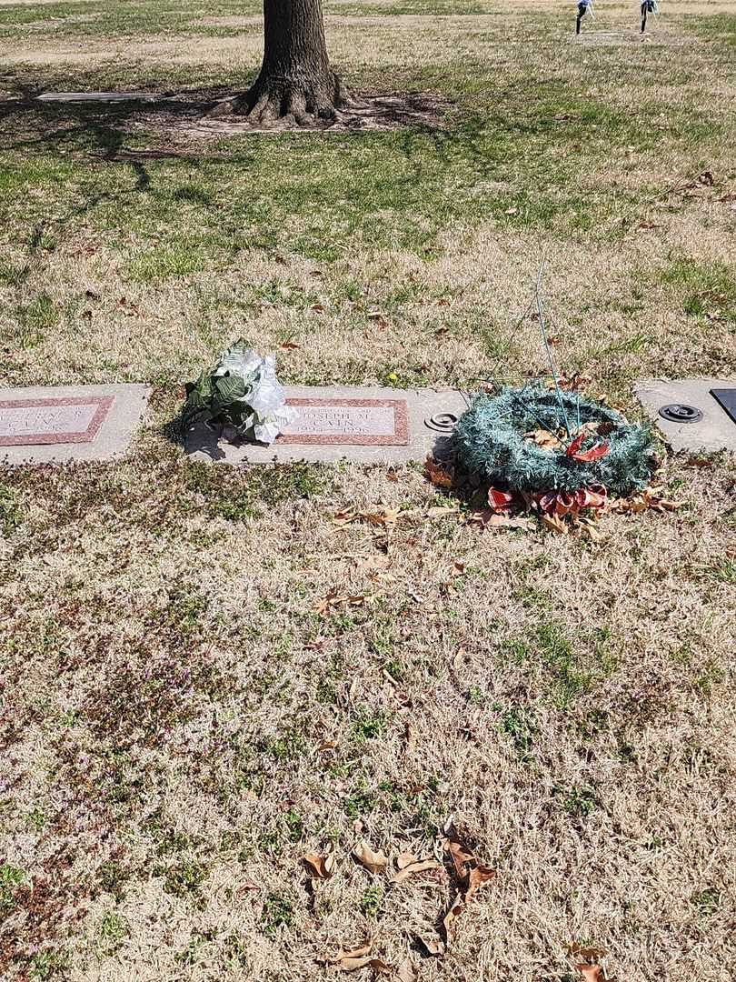 Joseph Mark Cain's grave. Photo 2
