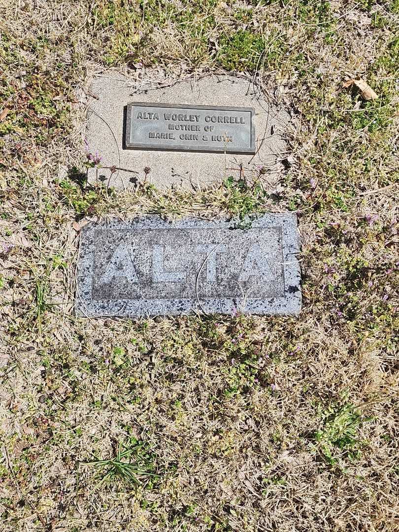 Missus/Madam Alta Worley Correll's grave. Photo 4