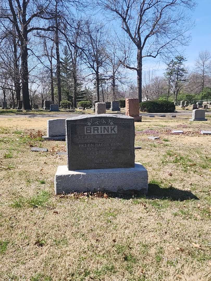 Helen Bacon Brink's grave. Photo 2