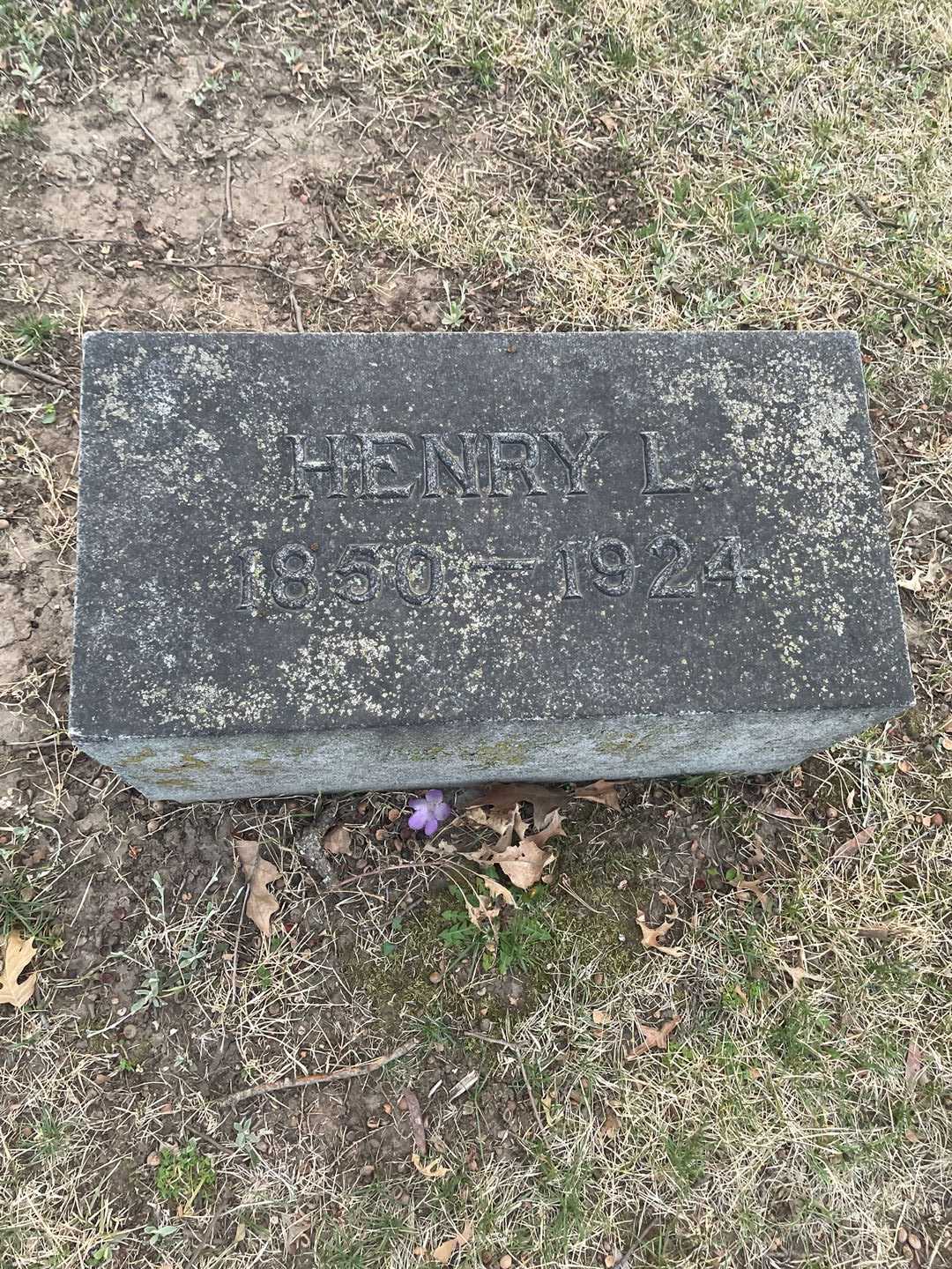Henry Luther Wolf's grave. Photo 3