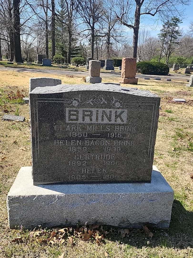Helen Bacon Brink's grave. Photo 1