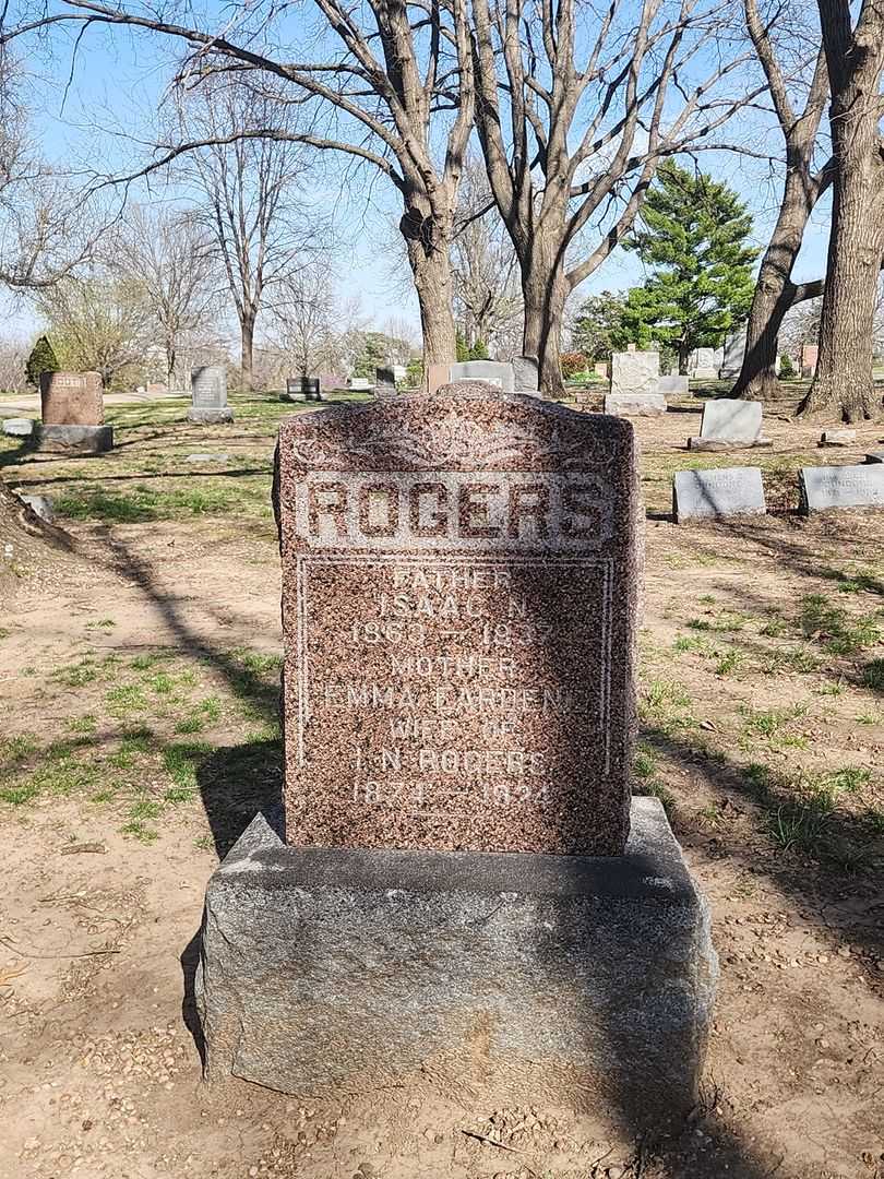 Missus/Madam Emma N. Eardene Rogers's grave. Photo 1