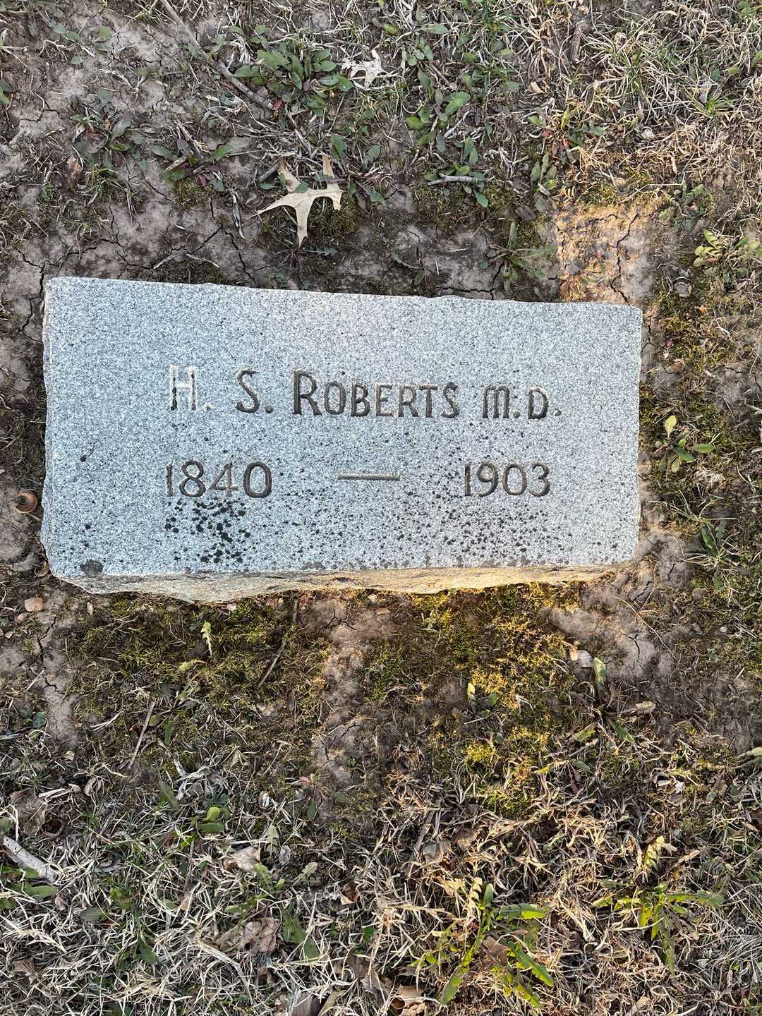 Doctor H. S. Roberts M. D.'s grave. Photo 3