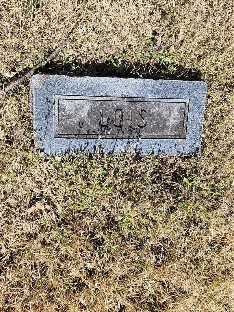 Lois Failyer's grave. Photo 4