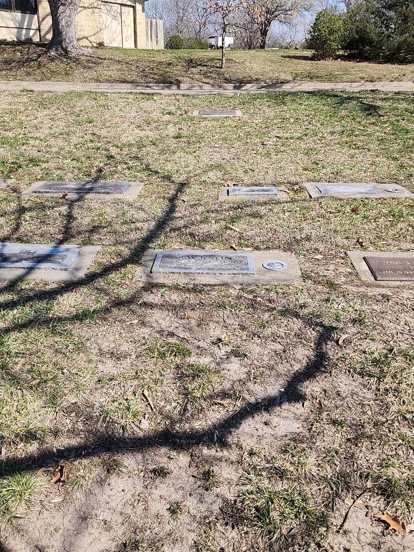 Jane D. Jackson's grave. Photo 2