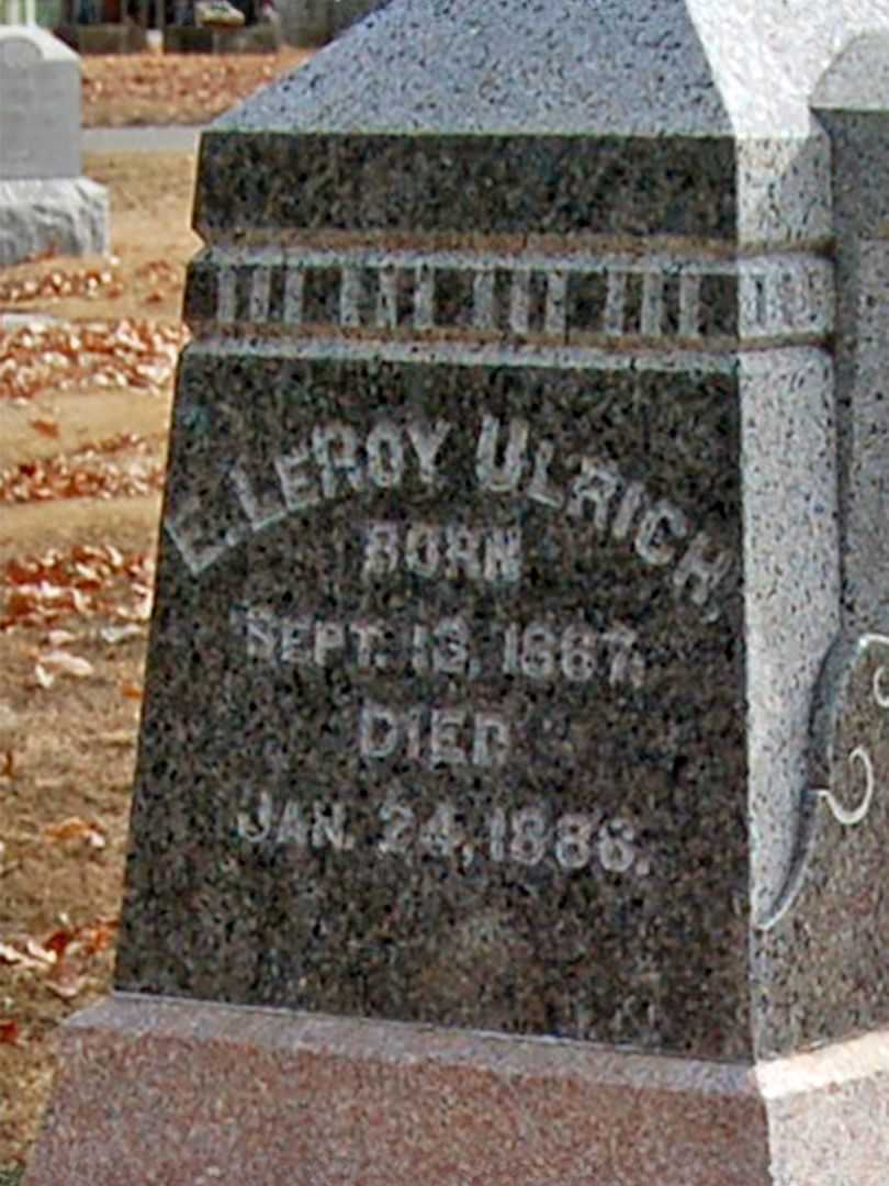 E. LeRoy "Lee" Ulrich's grave. Photo 4