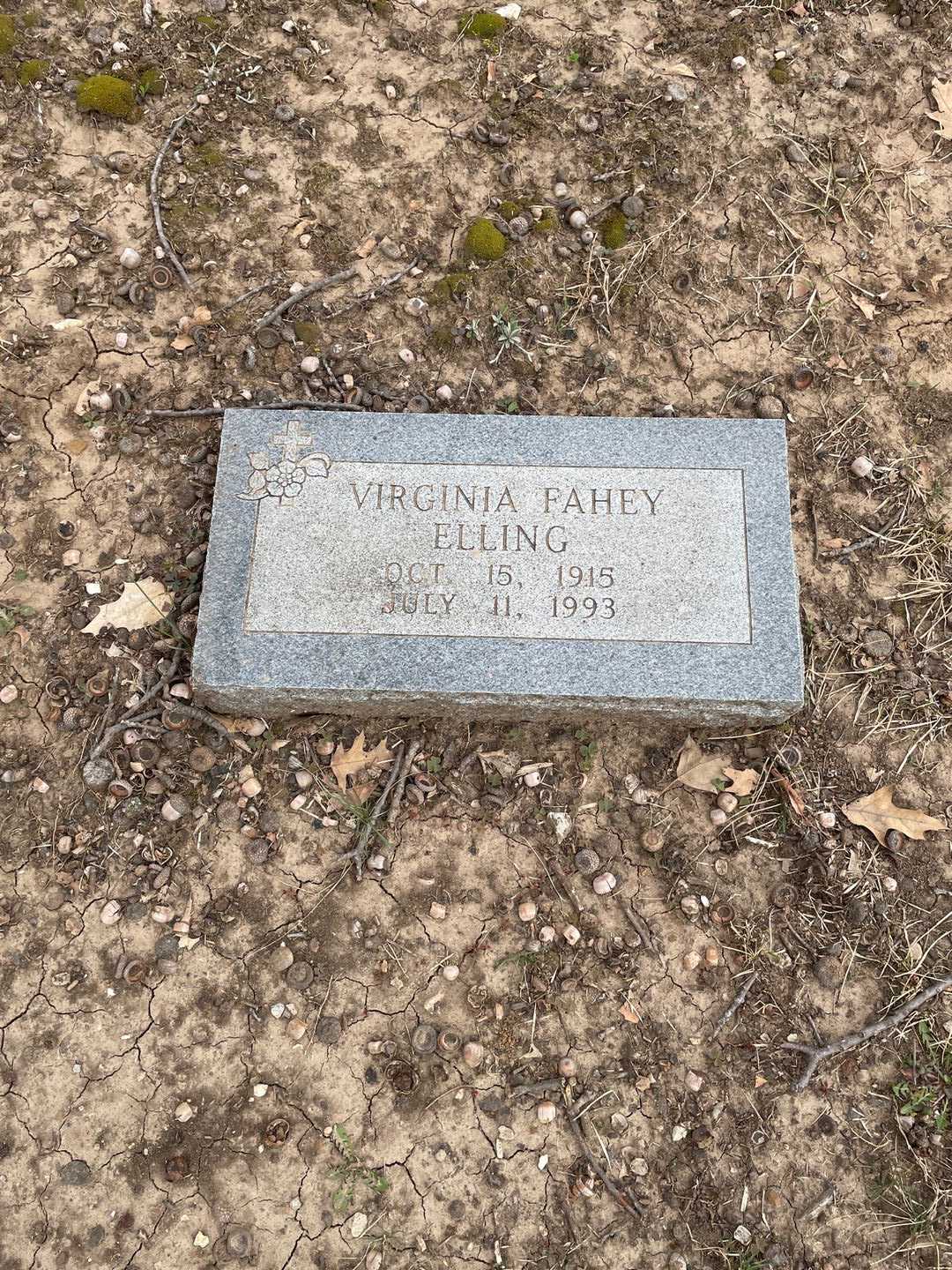 Virginia Fahey Elling's grave. Photo 1