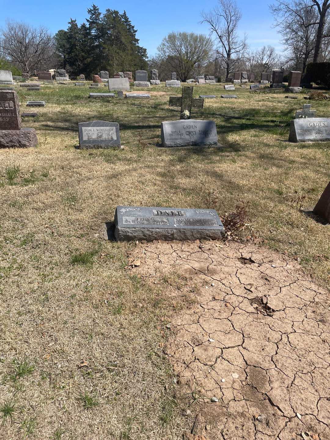 Fredrick H. "Fred" Dale's grave. Photo 2