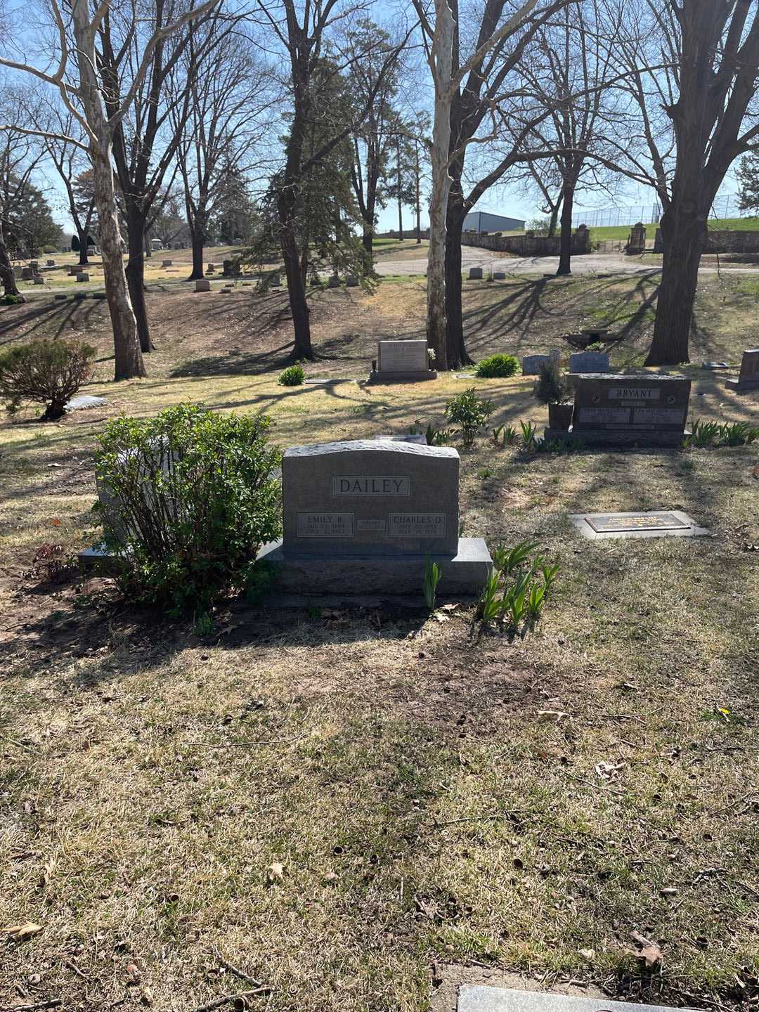 Emily Ruth Dailey's grave. Photo 2