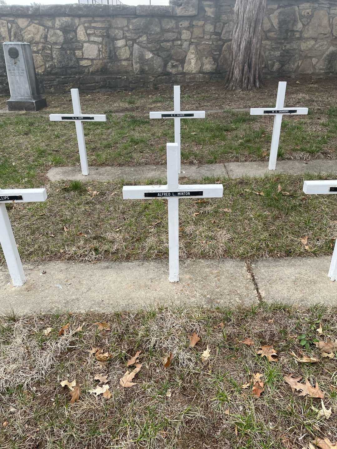 Alfred L. Minton's grave. Photo 2