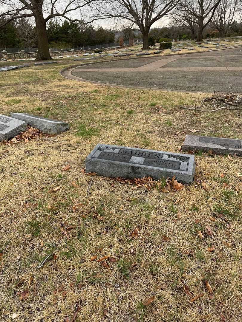 John L. Madden's grave. Photo 2