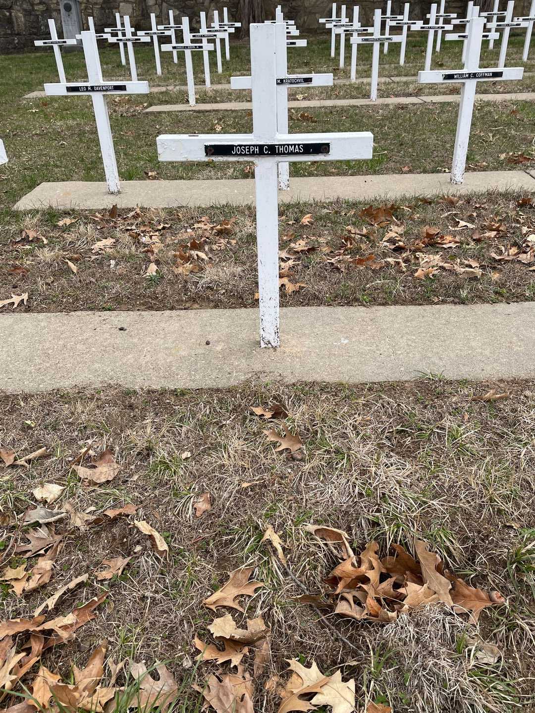 Joseph C. Thomas's grave. Photo 3
