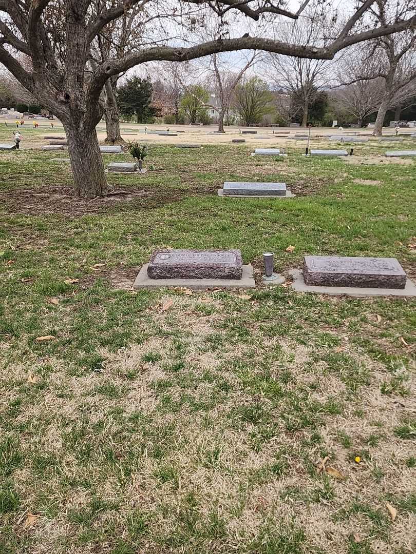 Darrell Eugene Padgett's grave. Photo 2