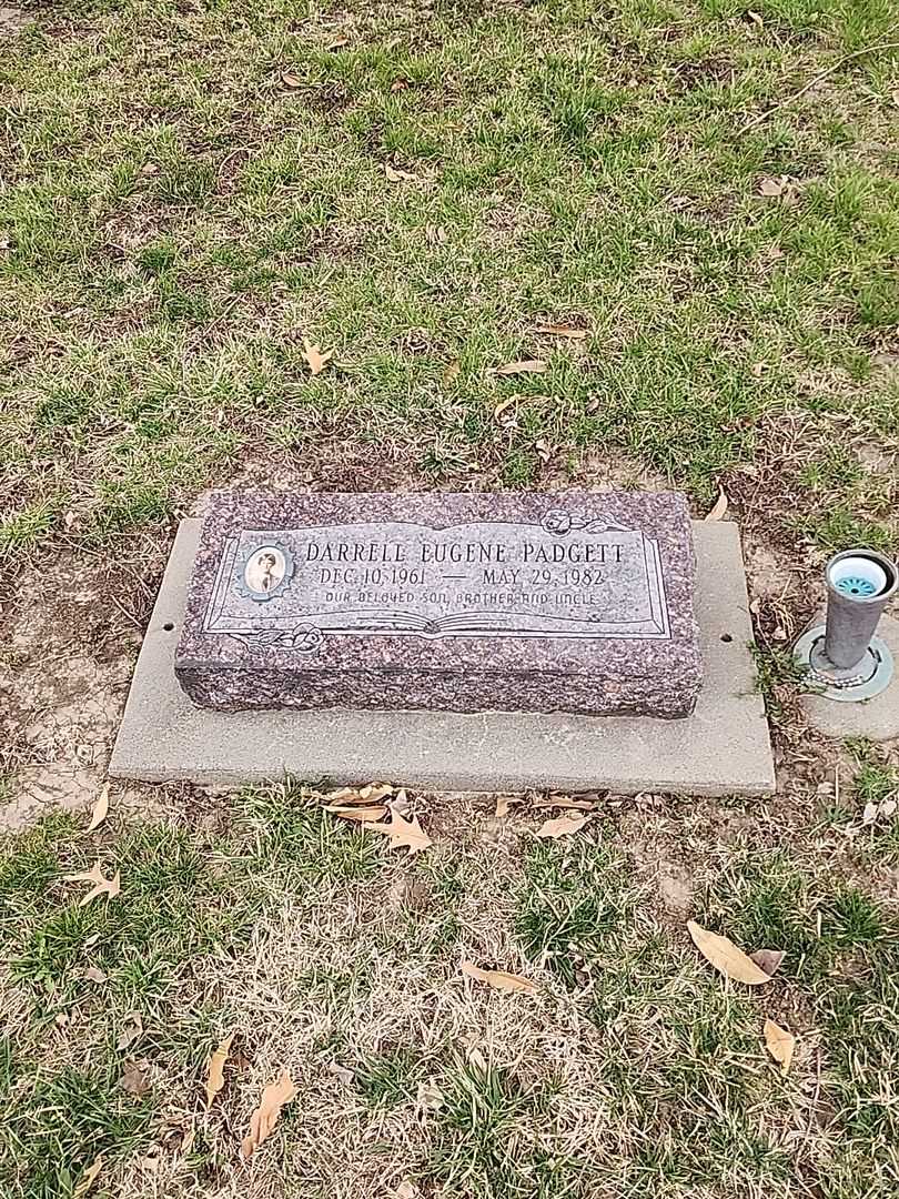 Darrell Eugene Padgett's grave. Photo 1