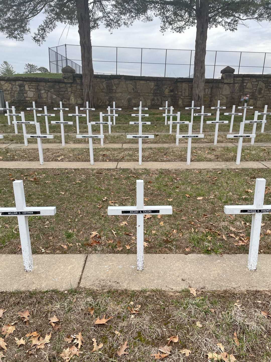 Roland A. Ehlers's grave. Photo 2