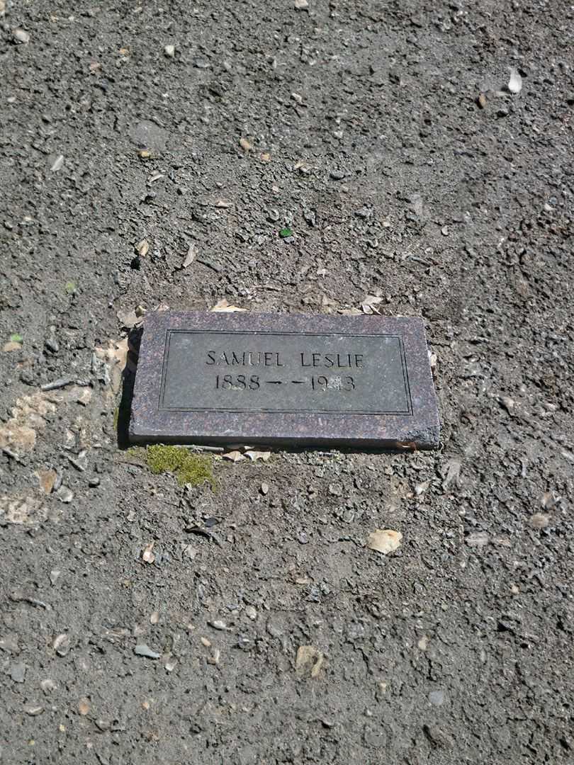 Samuel Leslif Wagaman's grave. Photo 2