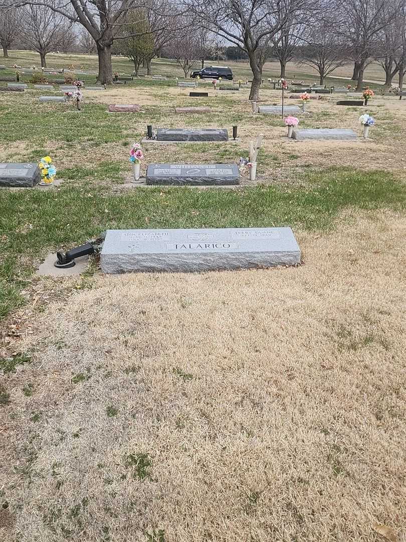 Ann Elizabeth Talarico's grave. Photo 2