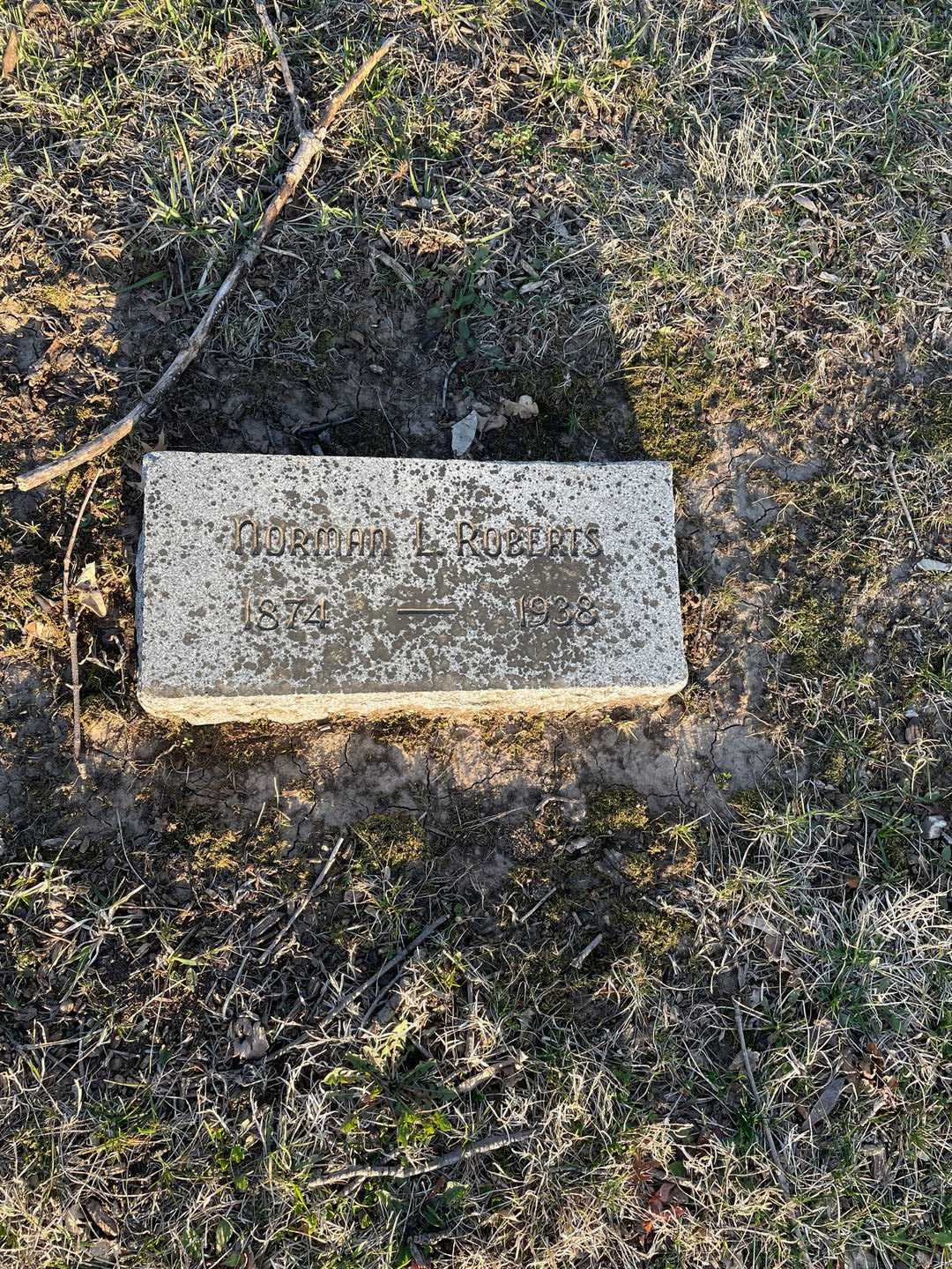 Norman L. Roberts's grave. Photo 3