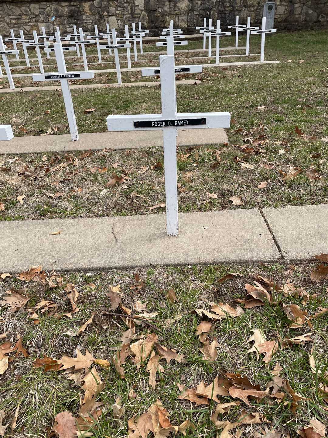 Roger D. Ramey's grave. Photo 3