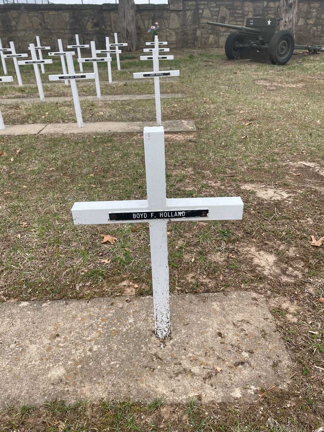 Boyd F. Holland's grave. Photo 3
