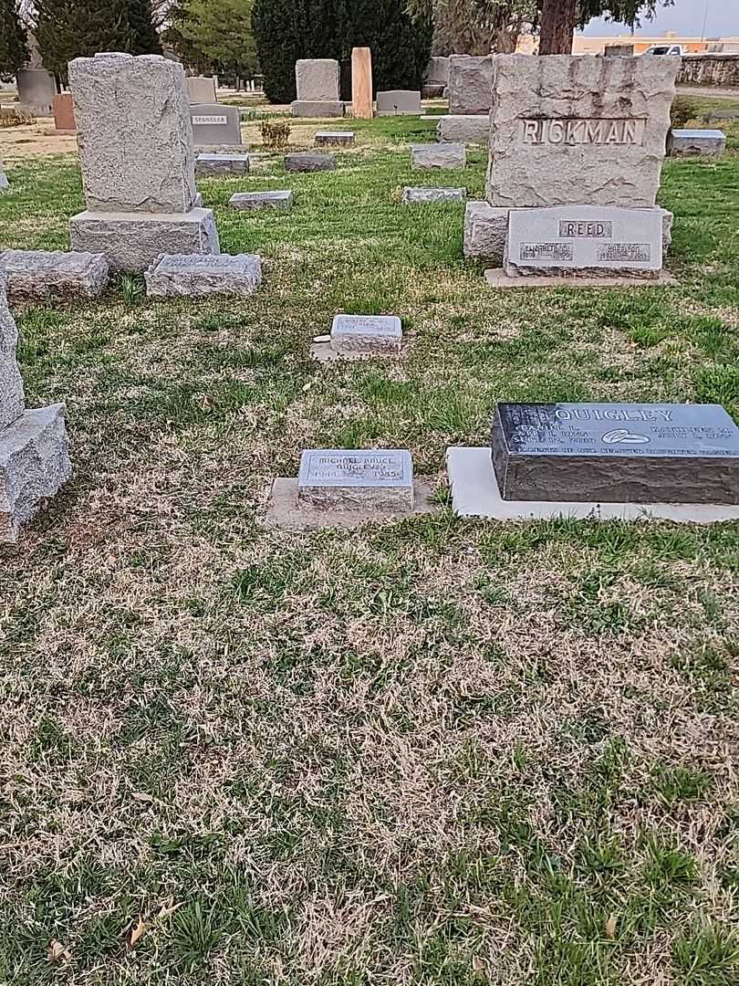 Michael Bruce Quigley's grave. Photo 2