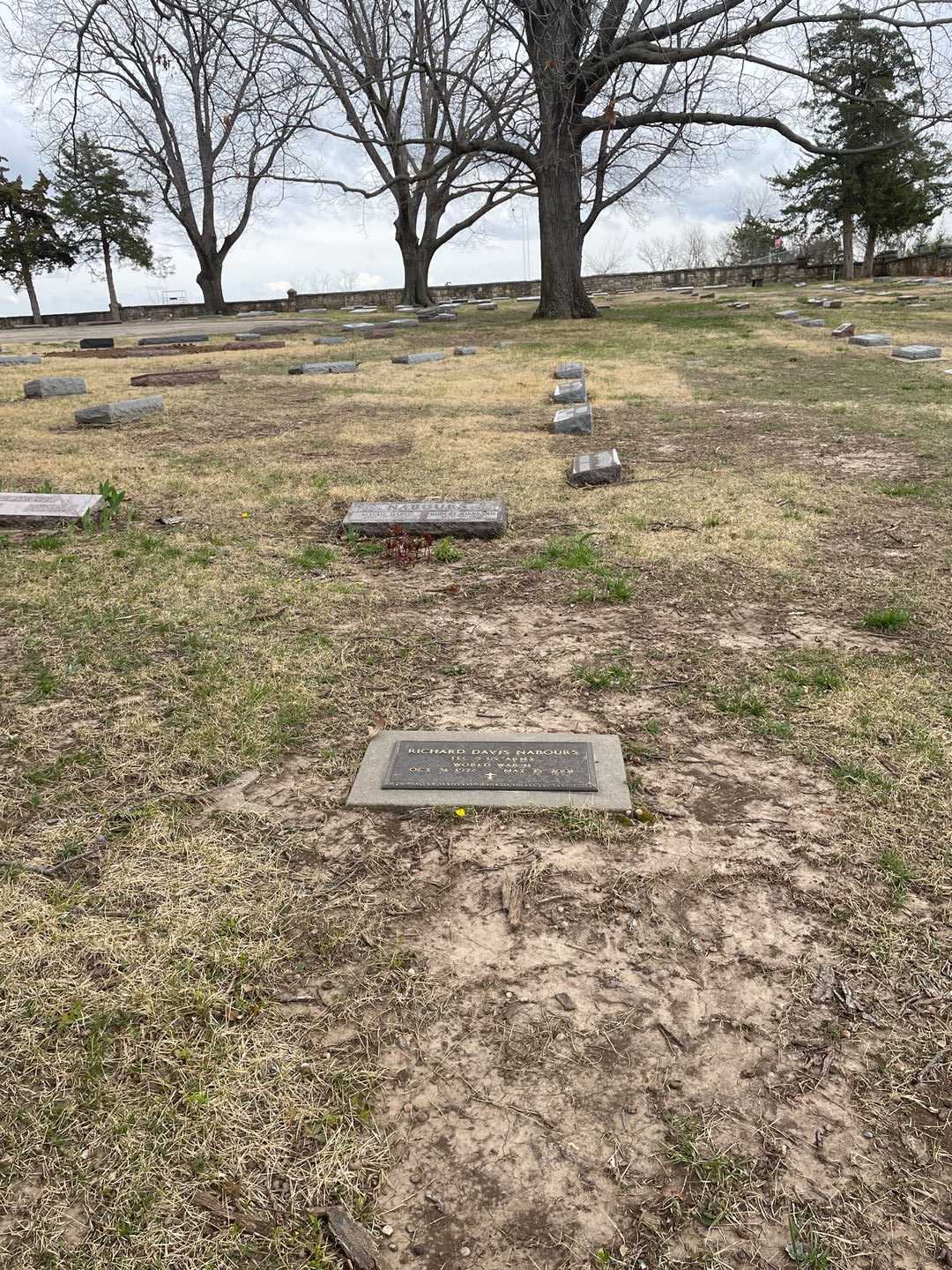 Richard Davis Nabours's grave. Photo 2