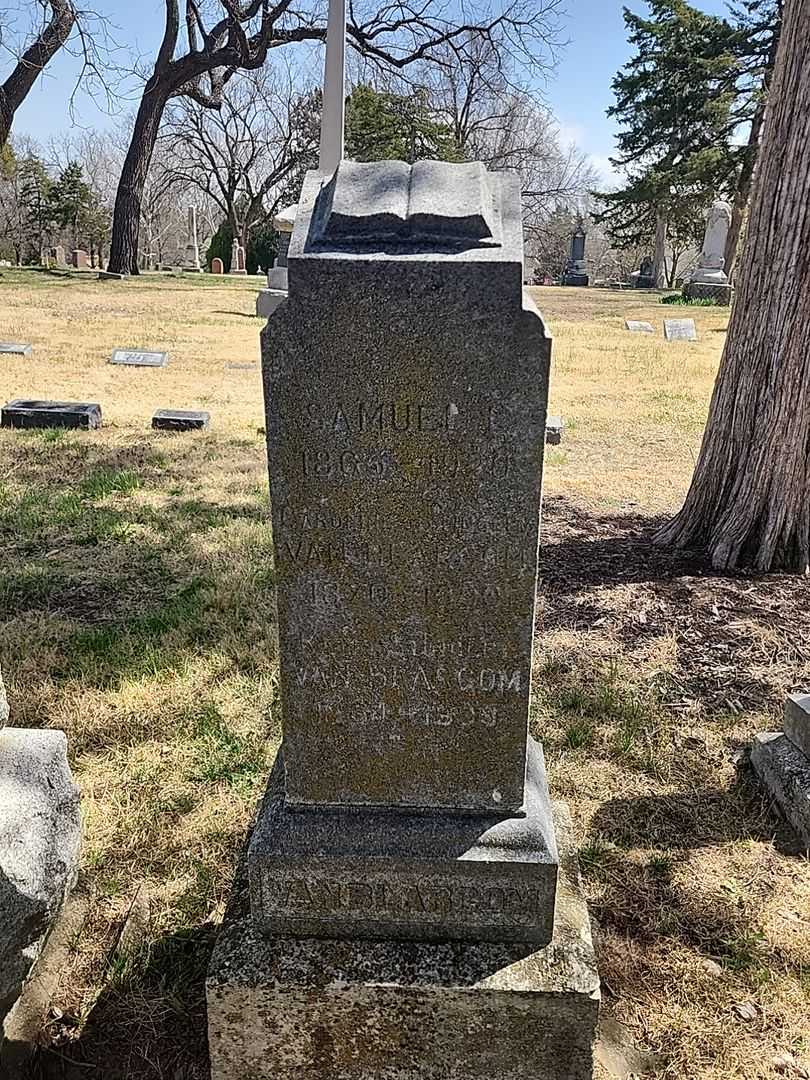 Caroline S. "Carrie" Van Blarcom's grave. Photo 3