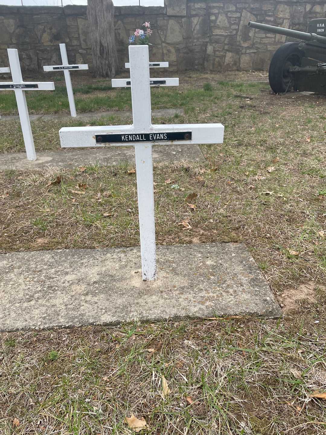 Kendall Evans's grave. Photo 3