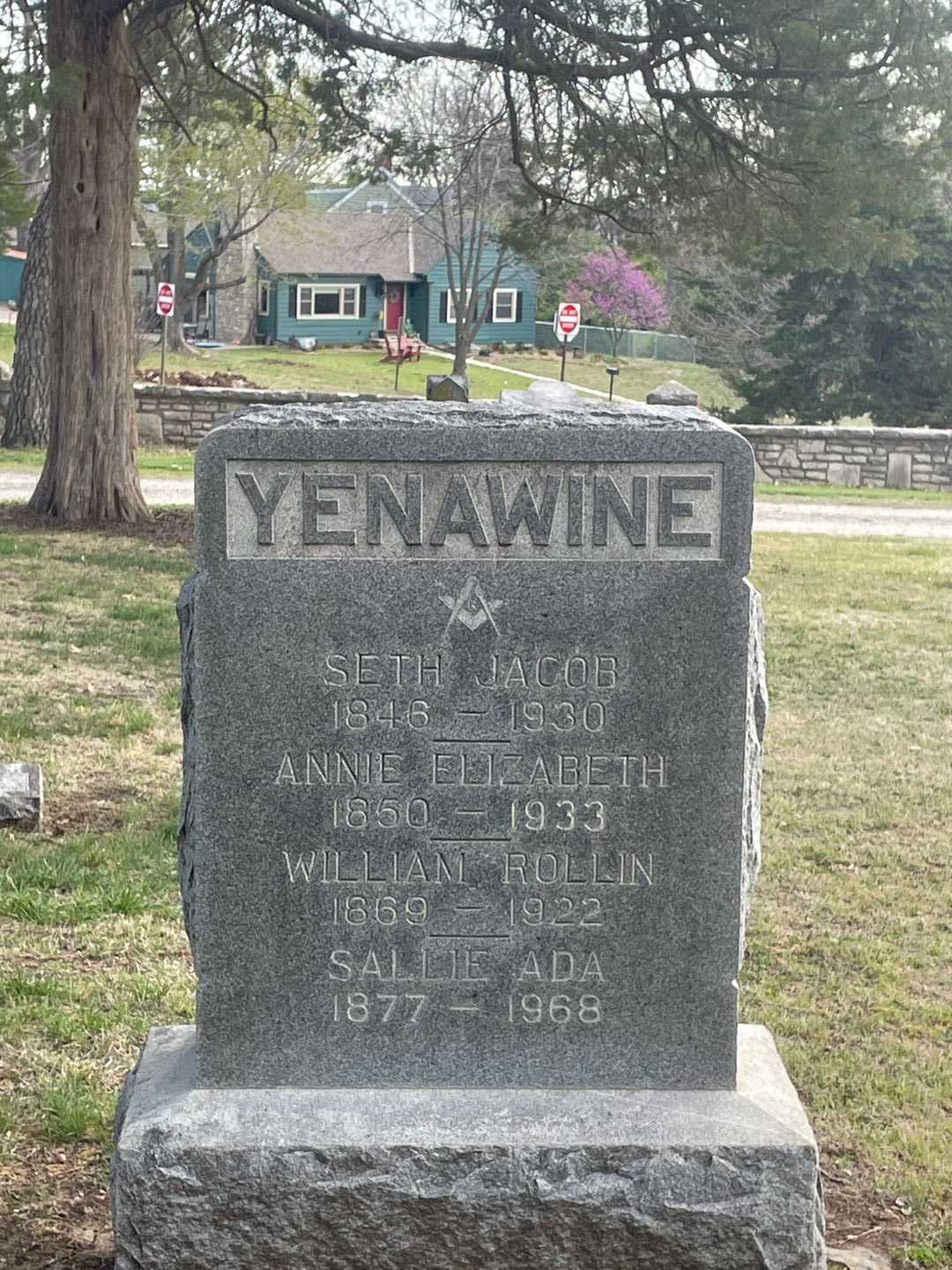 Annie Elizabeth Yenawine's grave. Photo 1