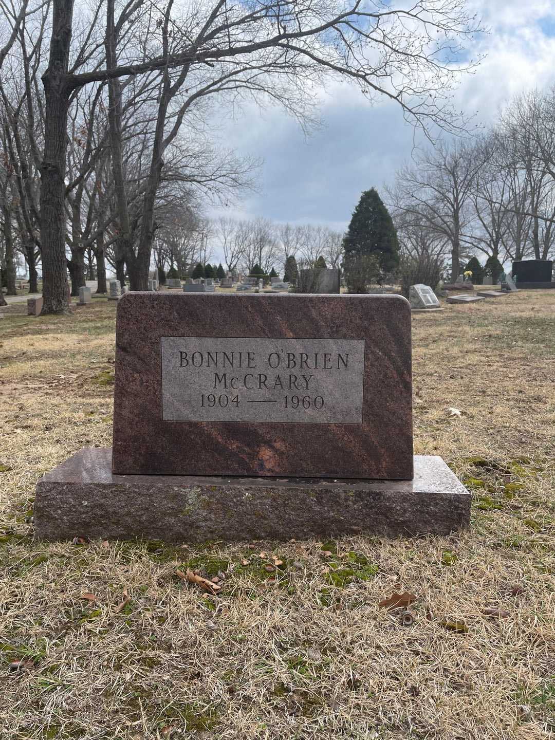 Bernice "Bonnie" O'Brien McCrary's grave. Photo 1