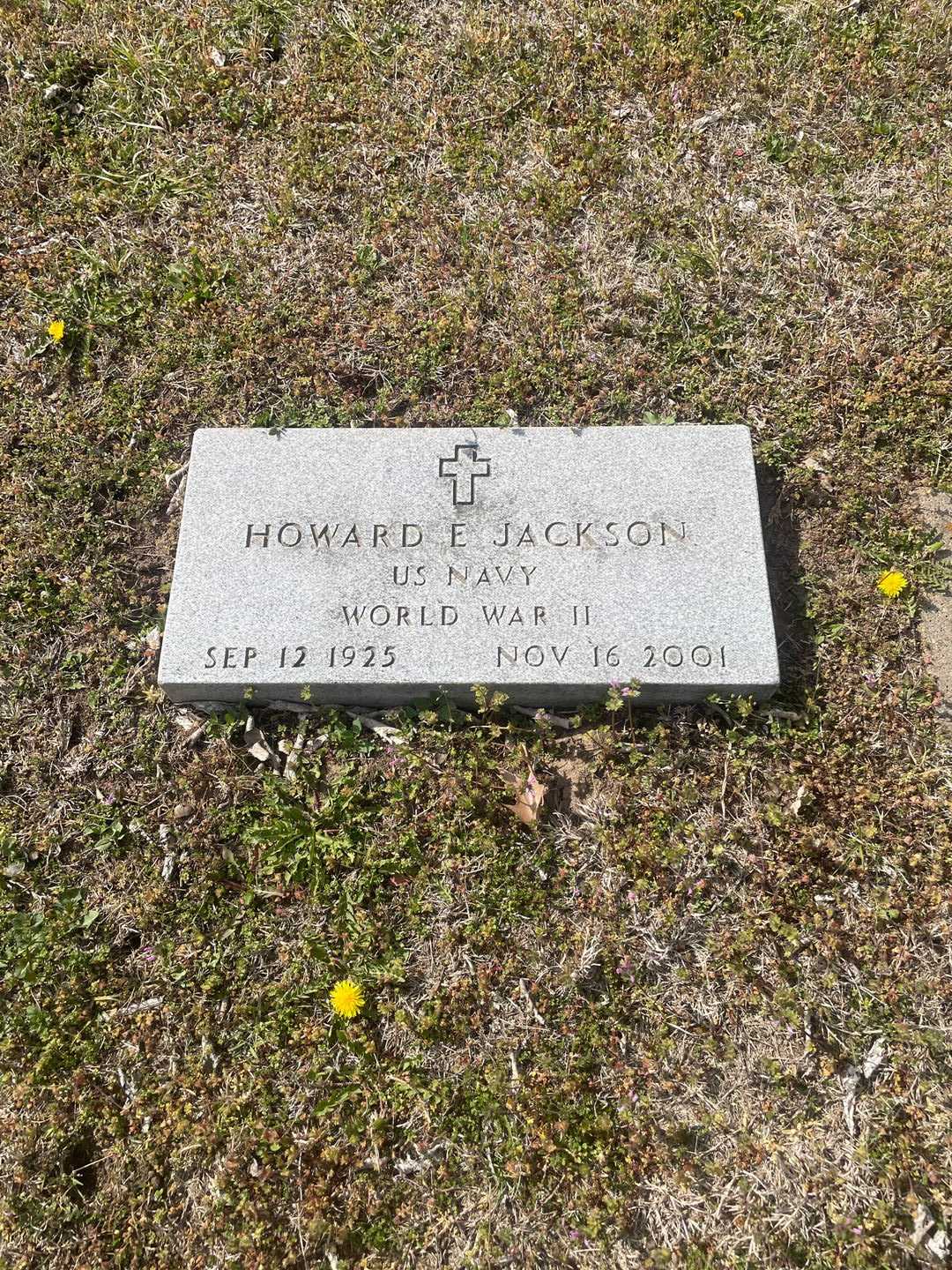 Howard E. Jackson's grave. Photo 1