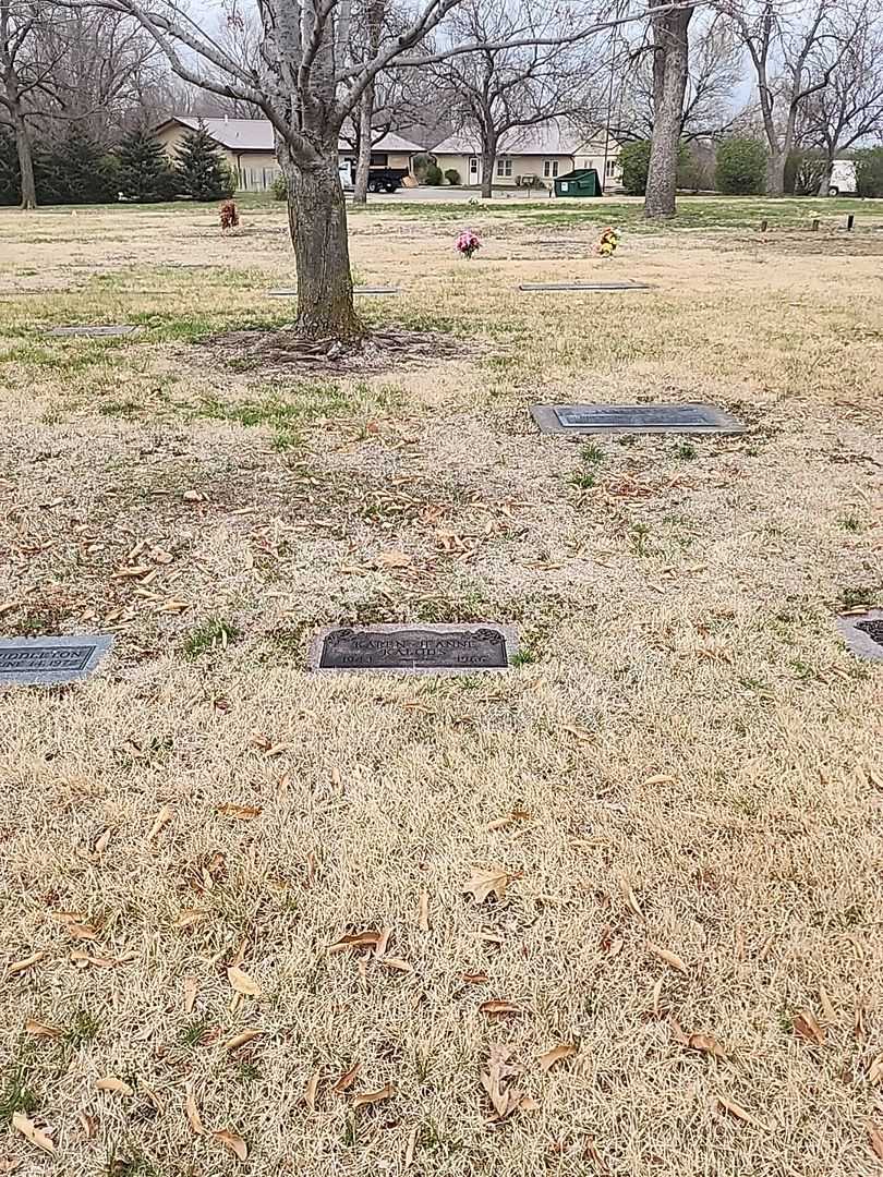 Karen Jeanne Kalous's grave. Photo 2