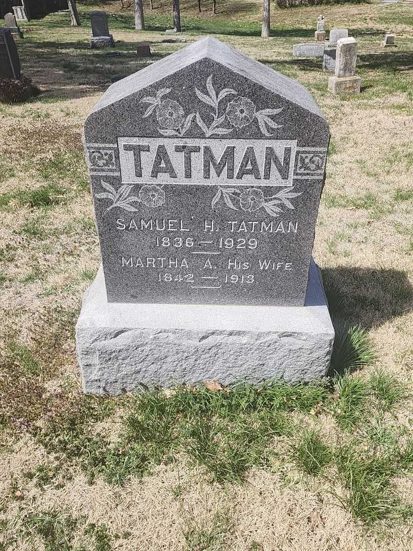 Martha A. Tatman's grave. Photo 1