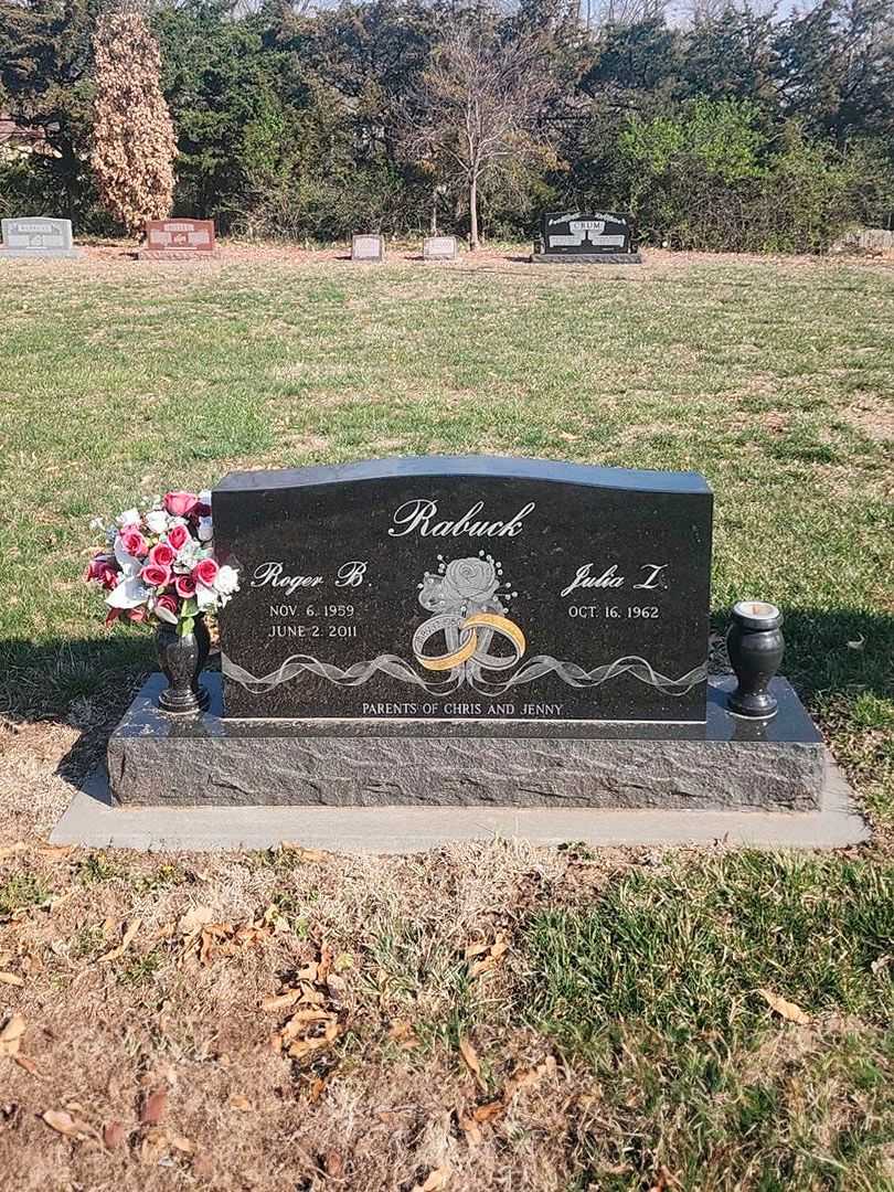 Roger B. Rabuck's grave. Photo 3