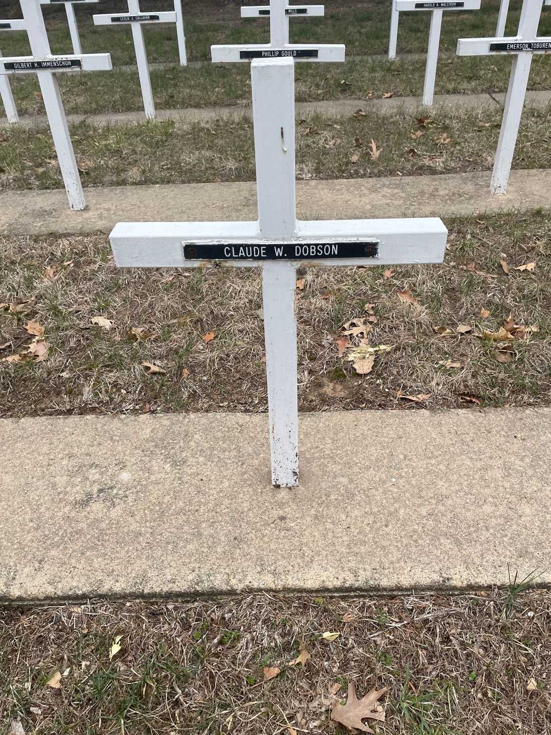 Claude W. Dobson's grave. Photo 3