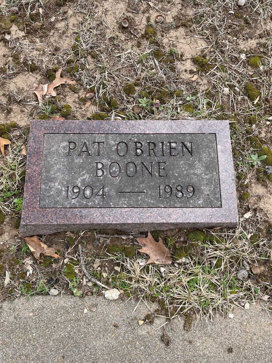 Bertha "Pat" O'Brien Boone's grave. Photo 1