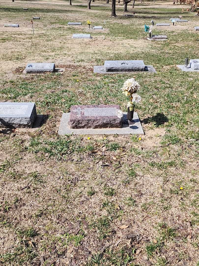 Tamara Nagy's grave. Photo 2