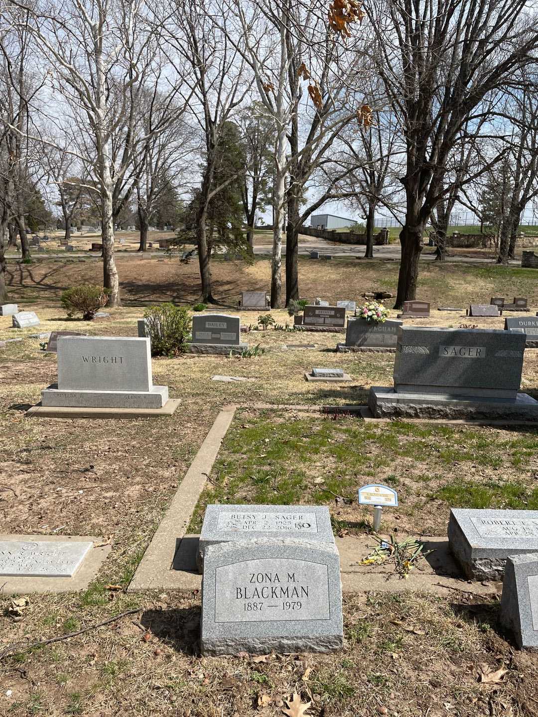 Betsy J. Sager's grave. Photo 2