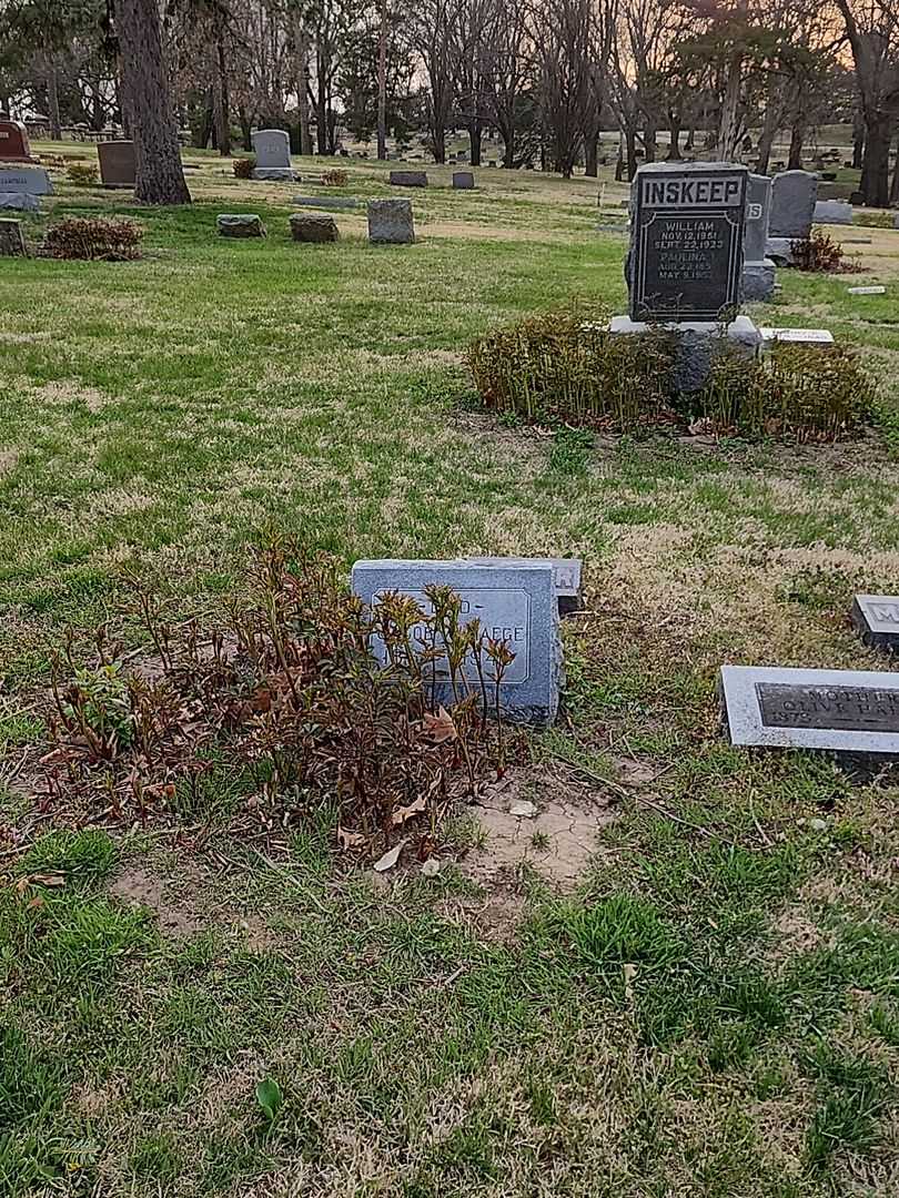 Jacob W. Haege's grave. Photo 2