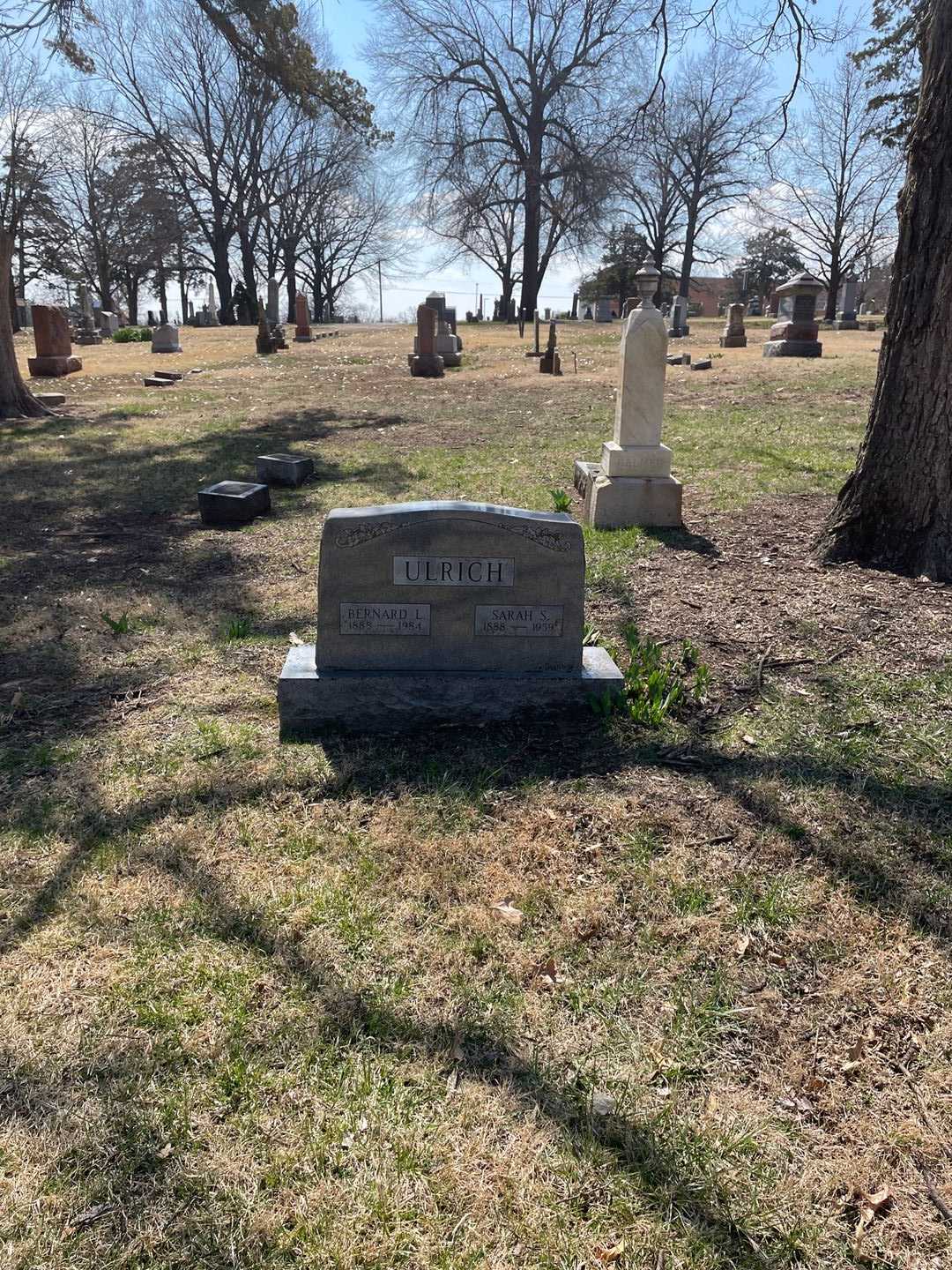 Bernard L. Ulrich's grave. Photo 2
