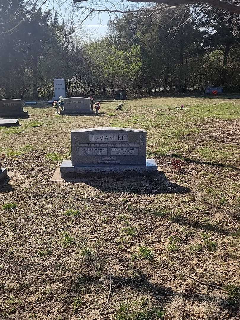 Charles Arthur LaMaster's grave. Photo 2