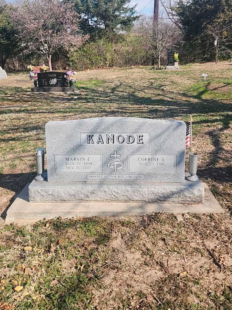 Marvin C. Kanode's grave. Photo 1