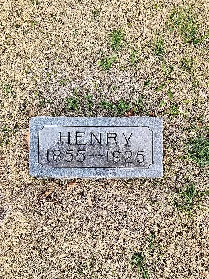 Henry Sachau's grave. Photo 3