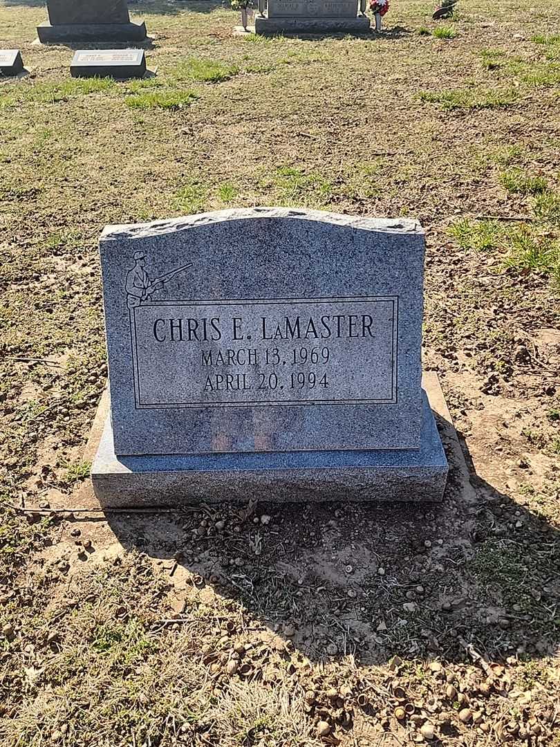 Chris E. LaMaster's grave. Photo 1