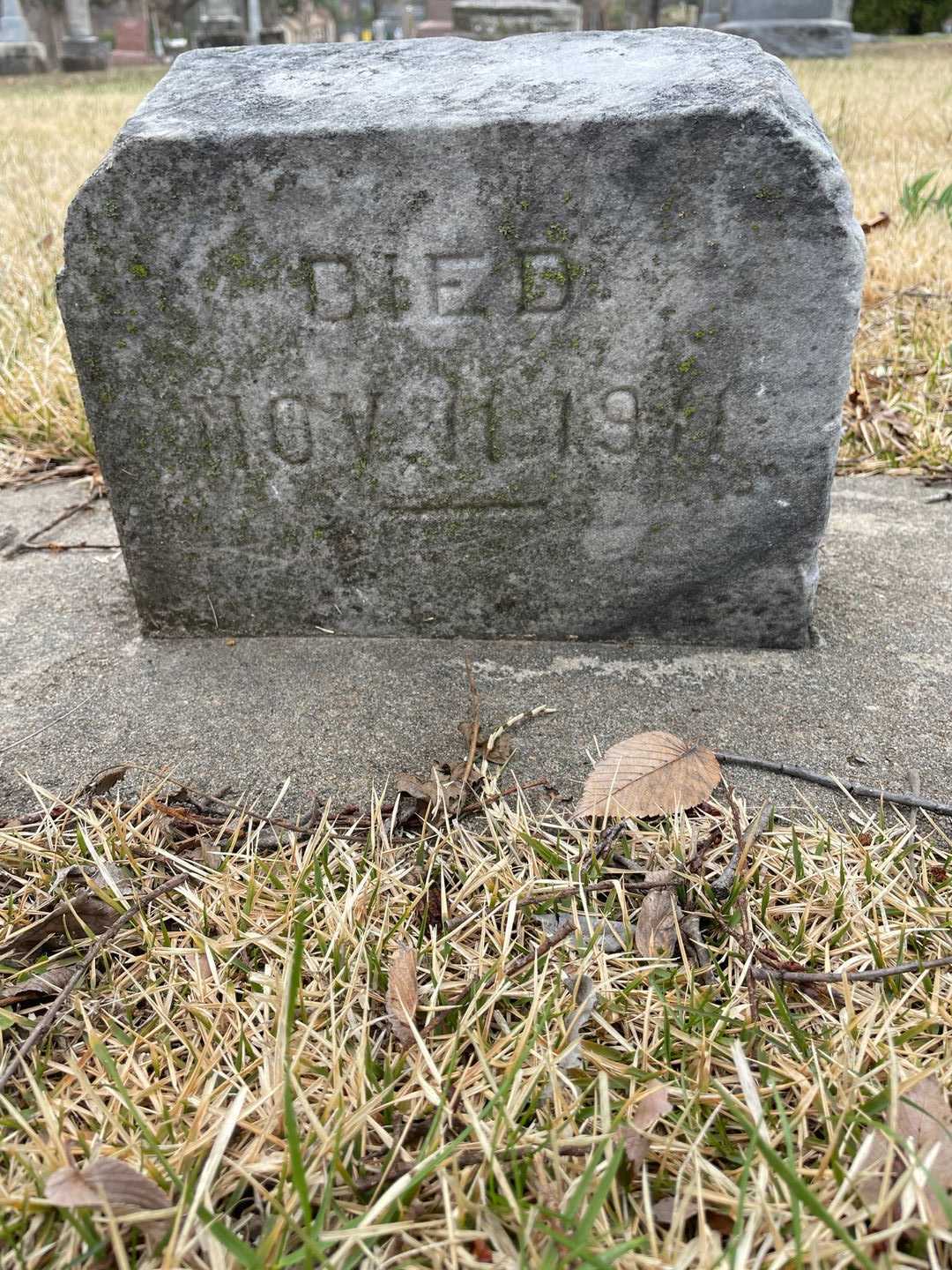 Patience Ingraham's grave. Photo 3