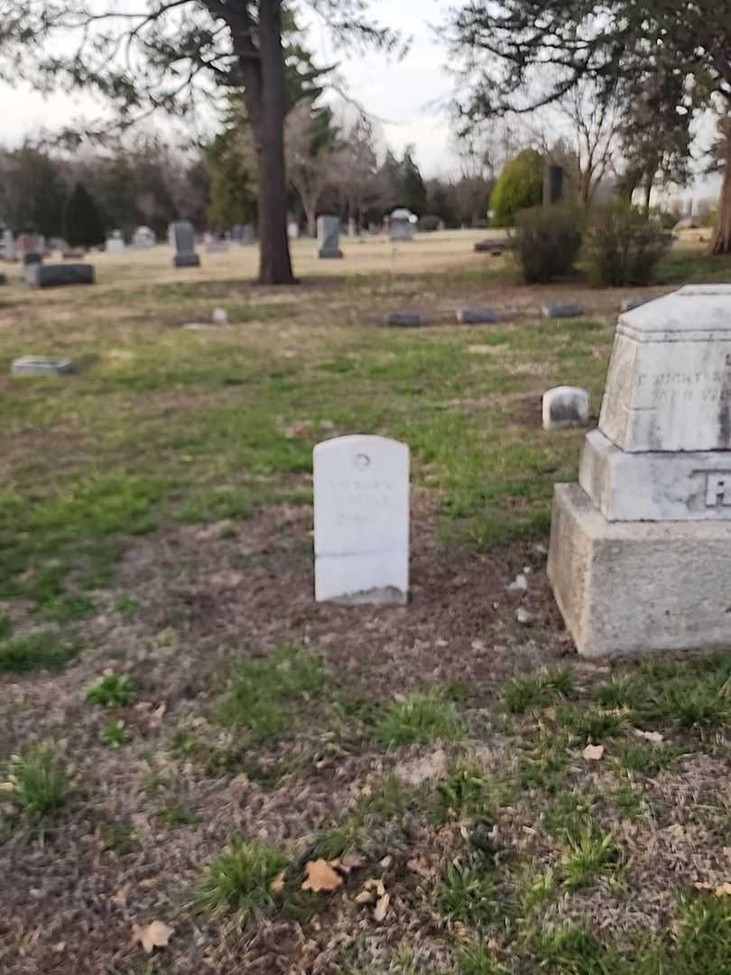Victor V. Paddock's grave. Photo 2