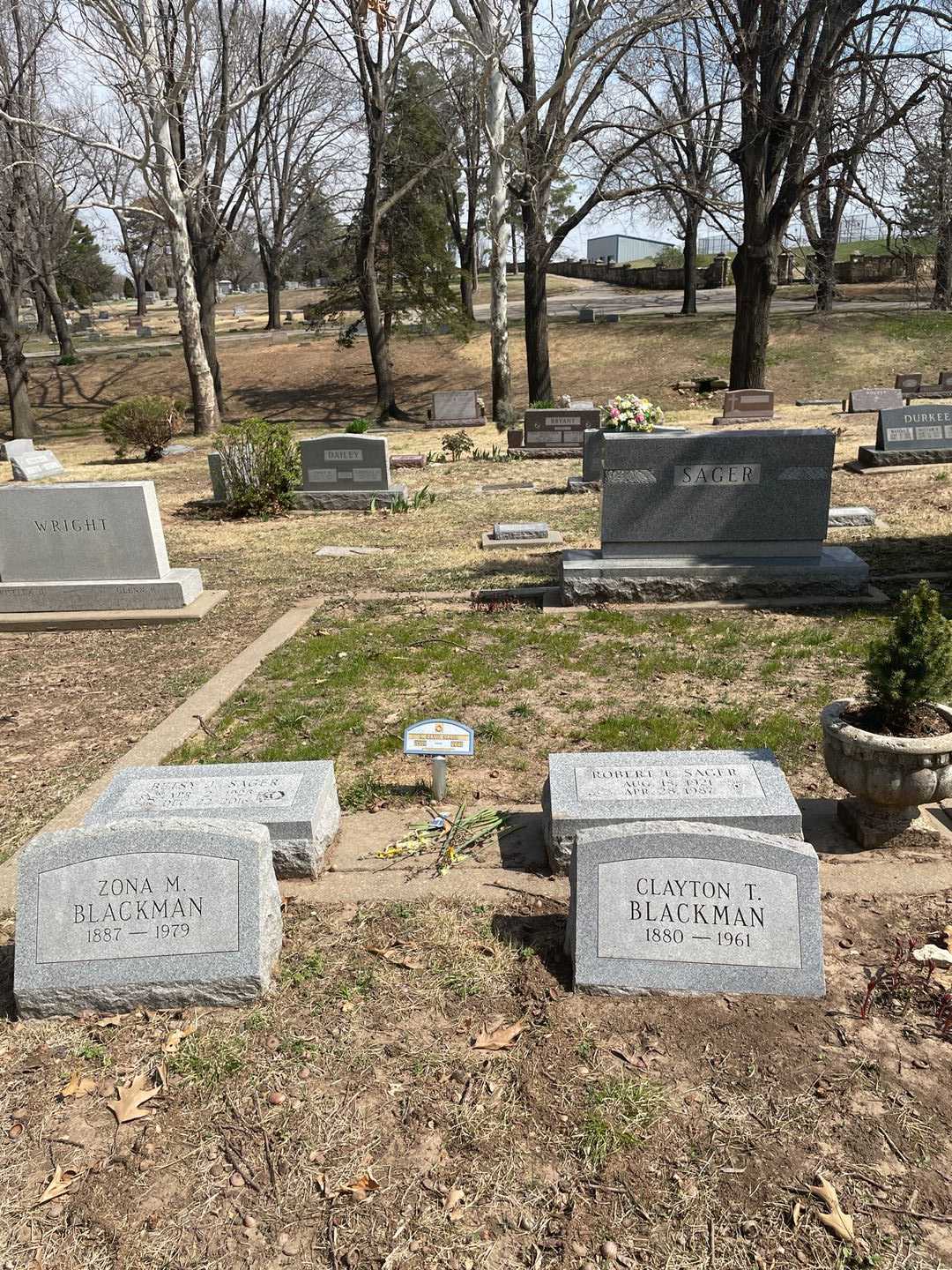 R. David Sager's grave. Photo 2