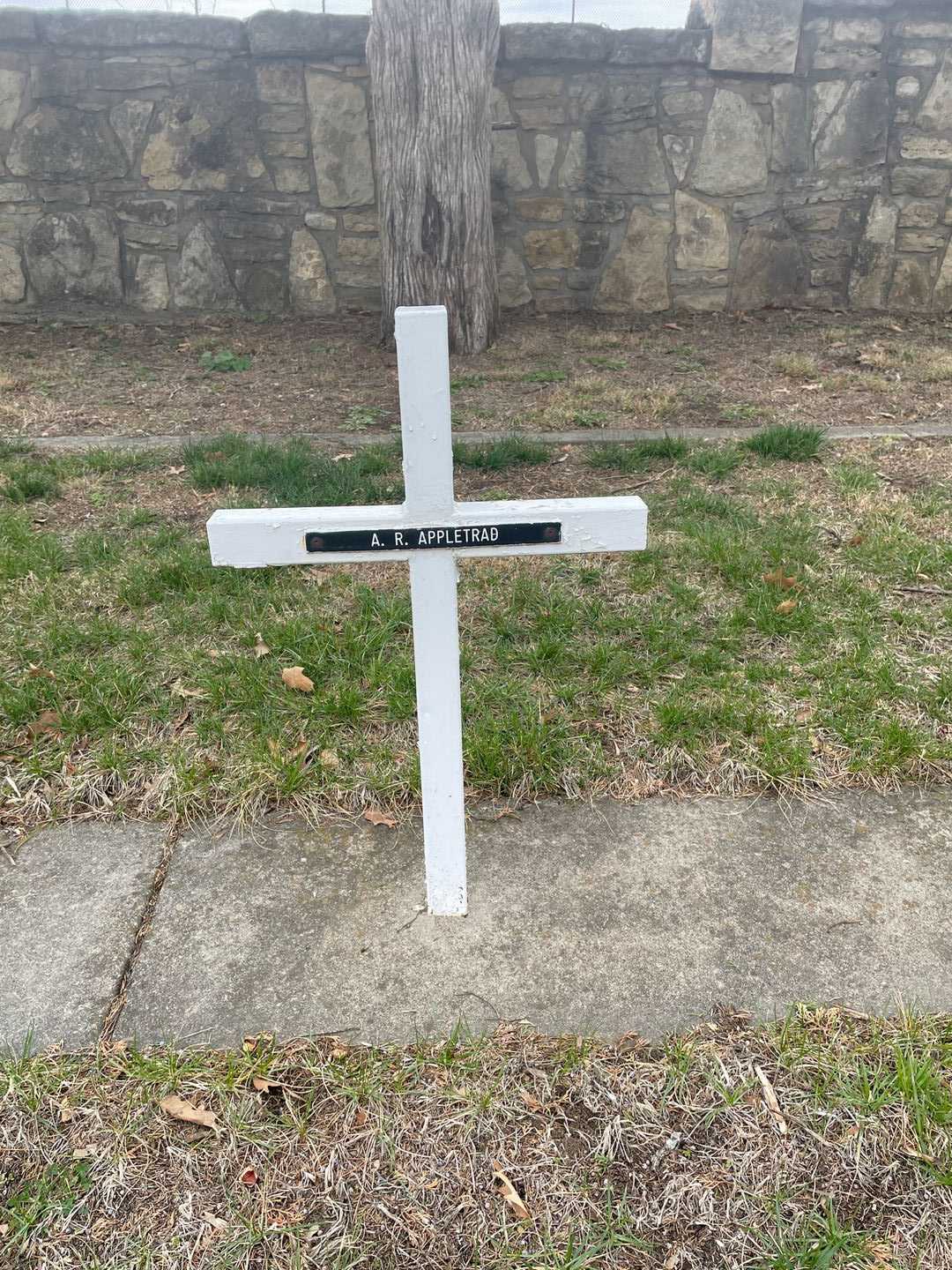 A. R. Appletrad's grave. Photo 3