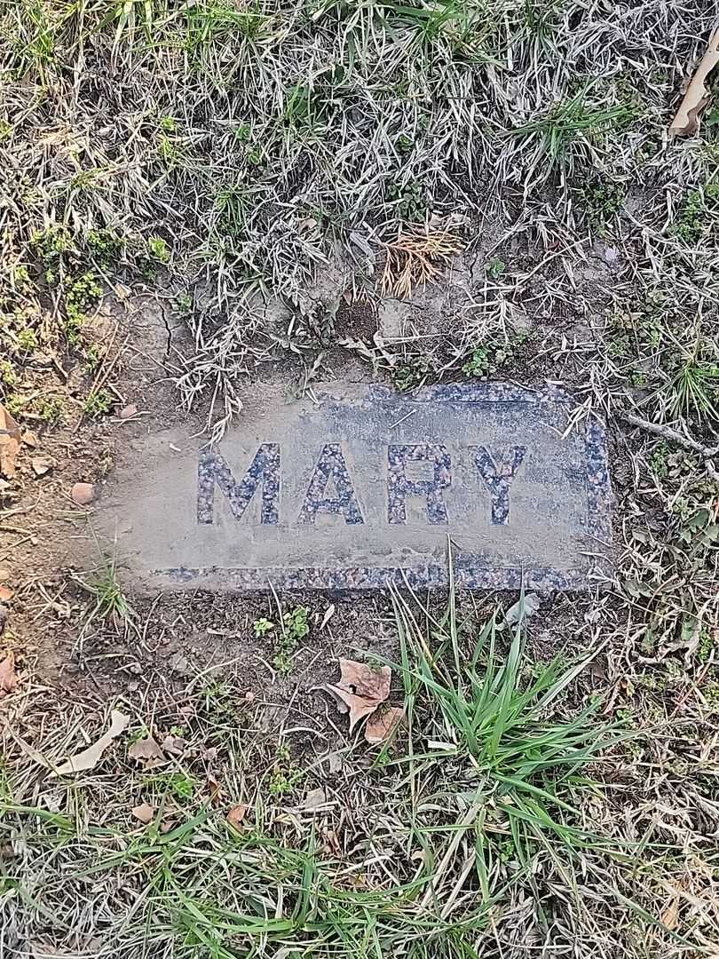 Missus/Madam Mary E. Abbott's grave. Photo 4