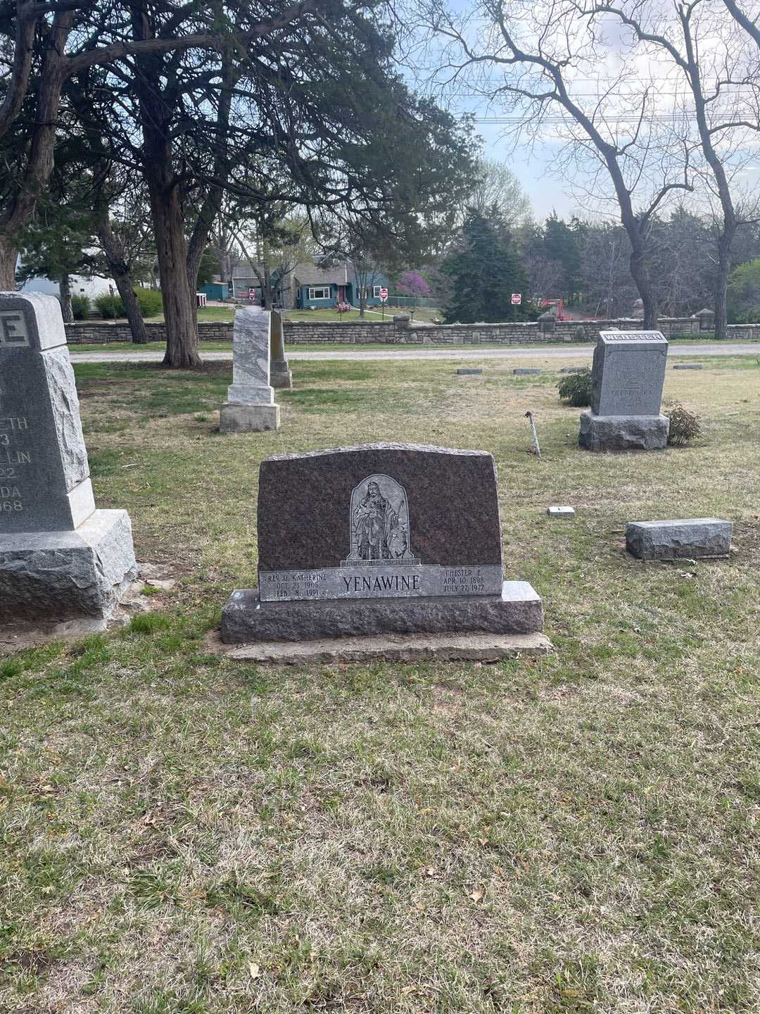 Chester E. Yenawine's grave. Photo 2
